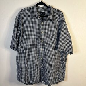 Eddie Bauer Navy and White Checkered Plaid Short Sleeve Button Up Sz XL